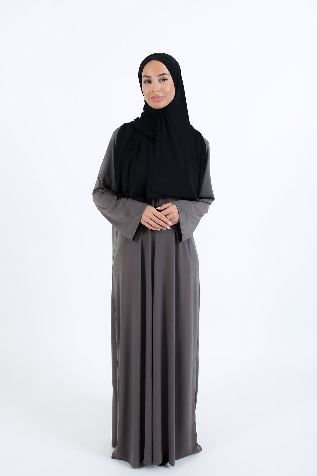 Zipped Abaya