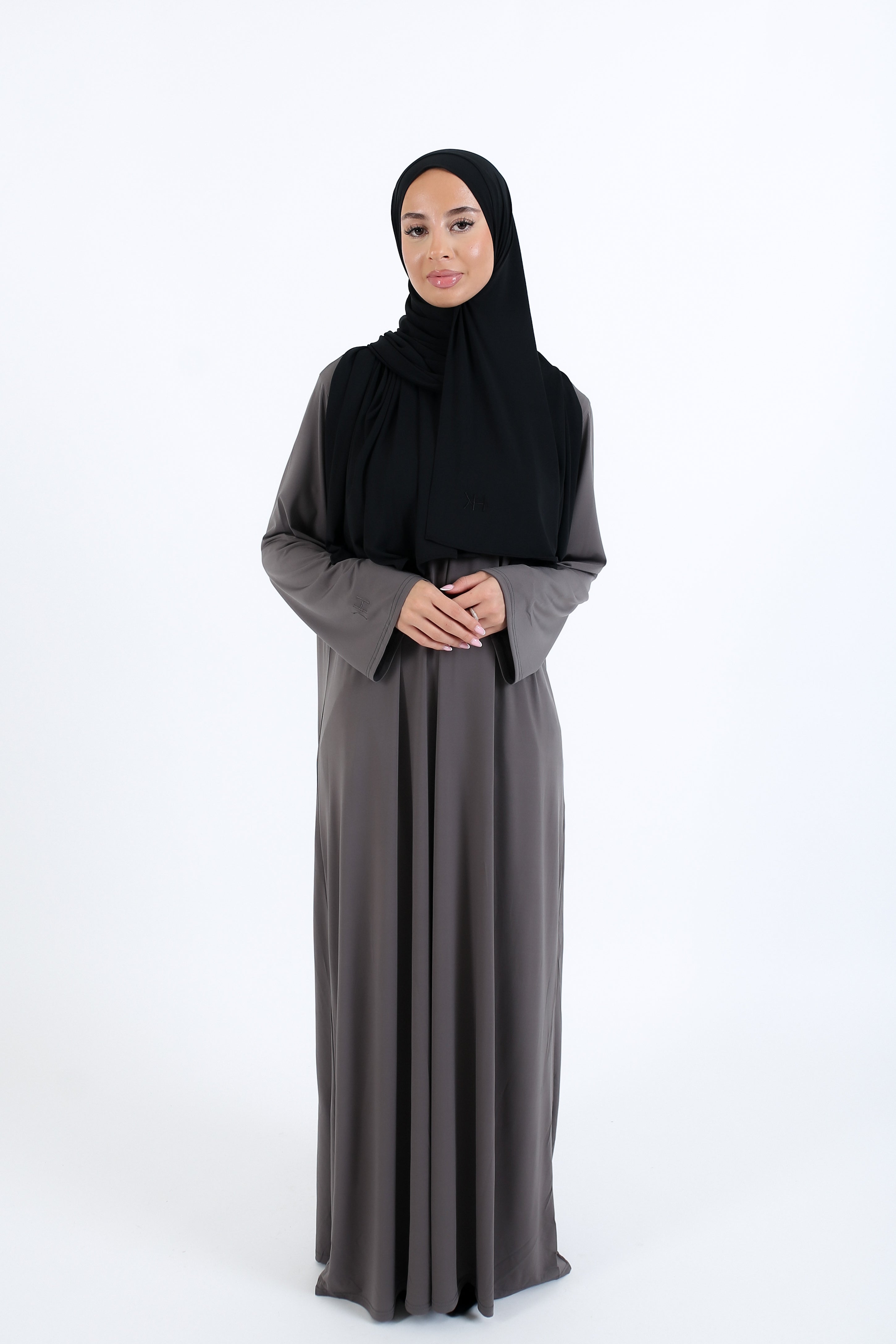 Zipped Abaya