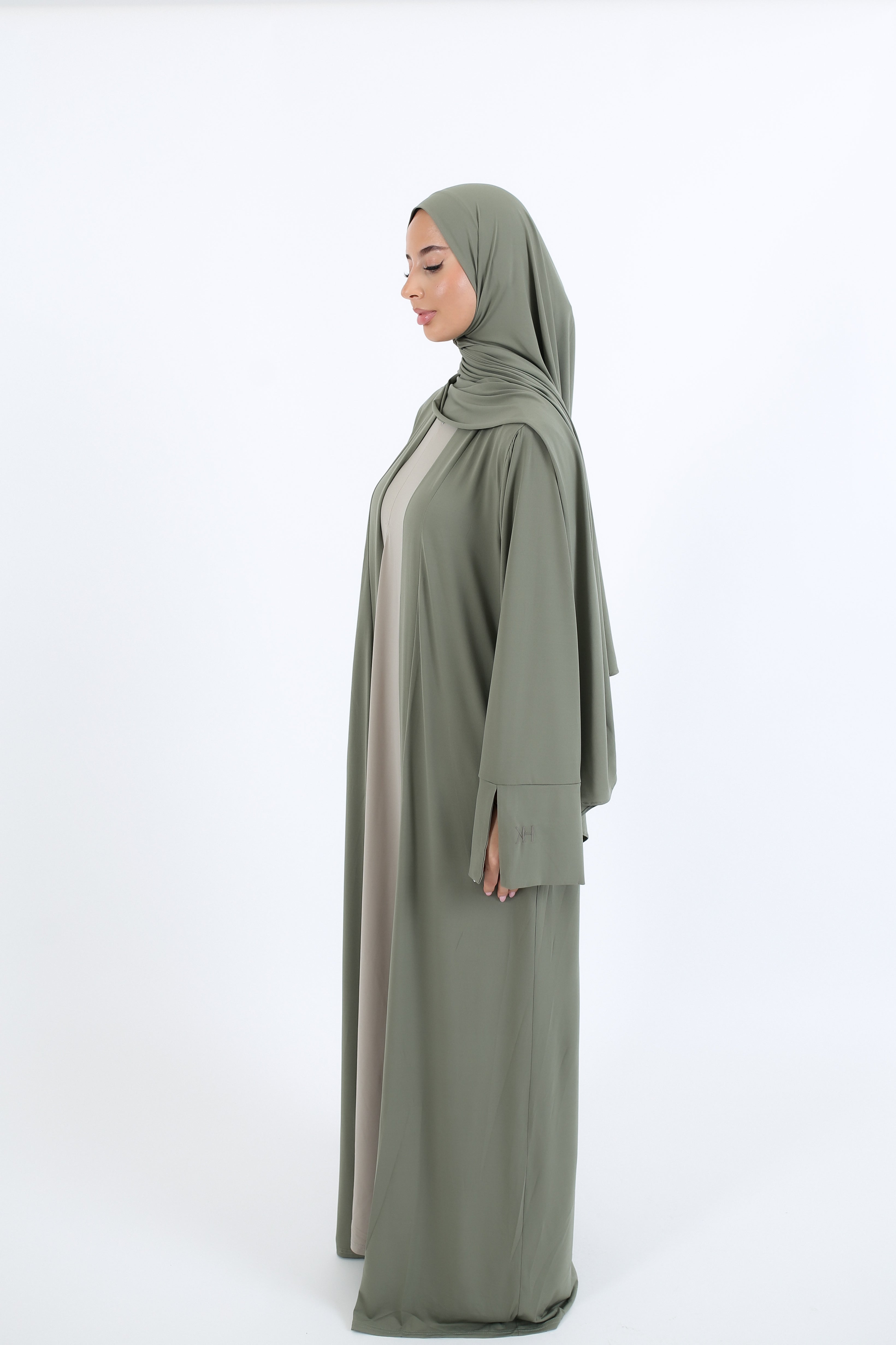 Open Abaya