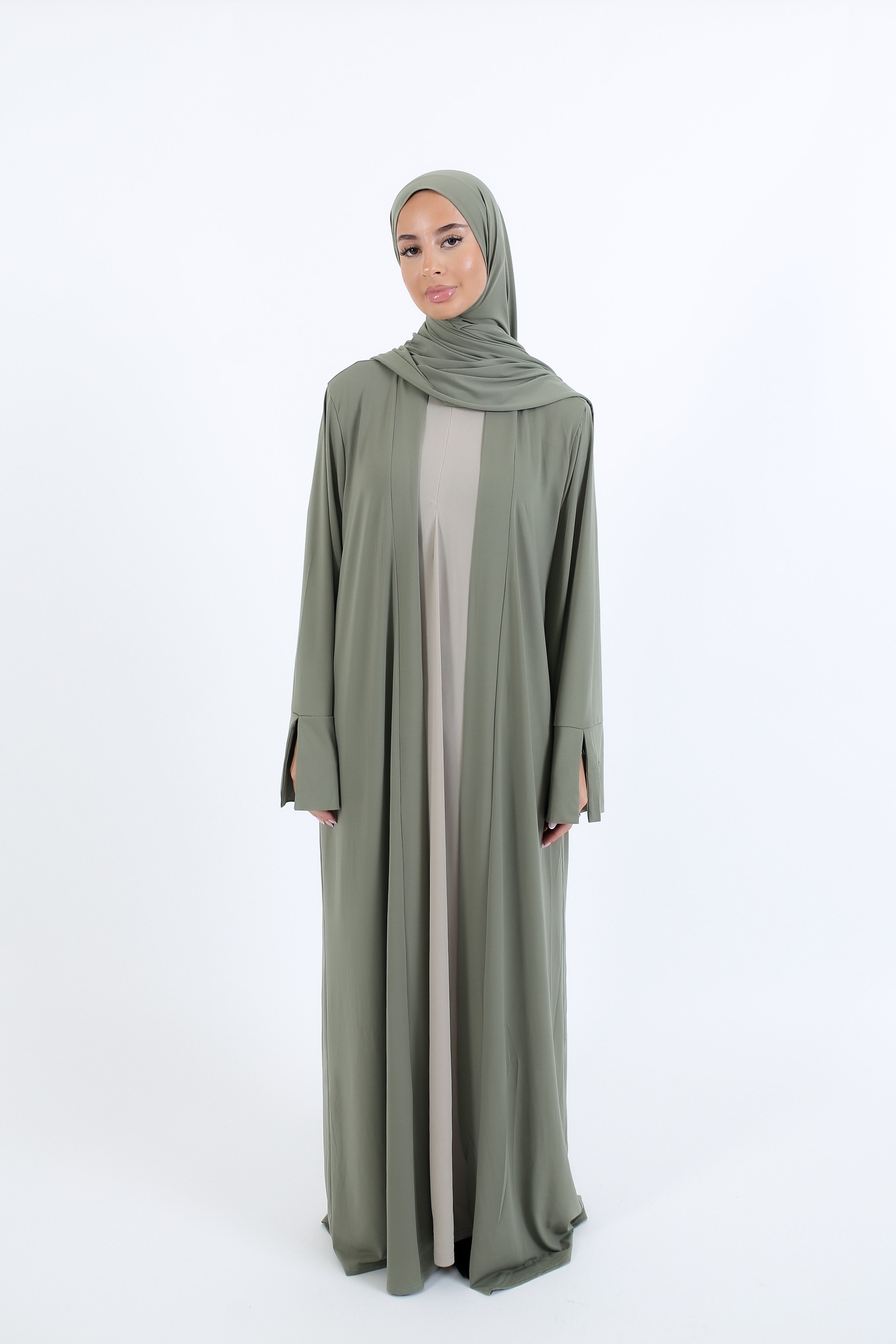 Open Abaya