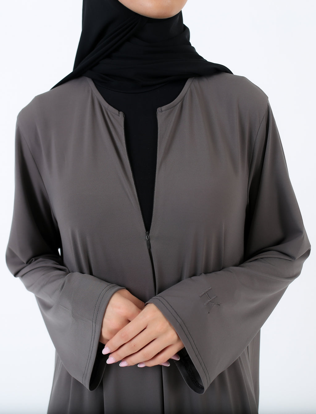 Zipped Abaya