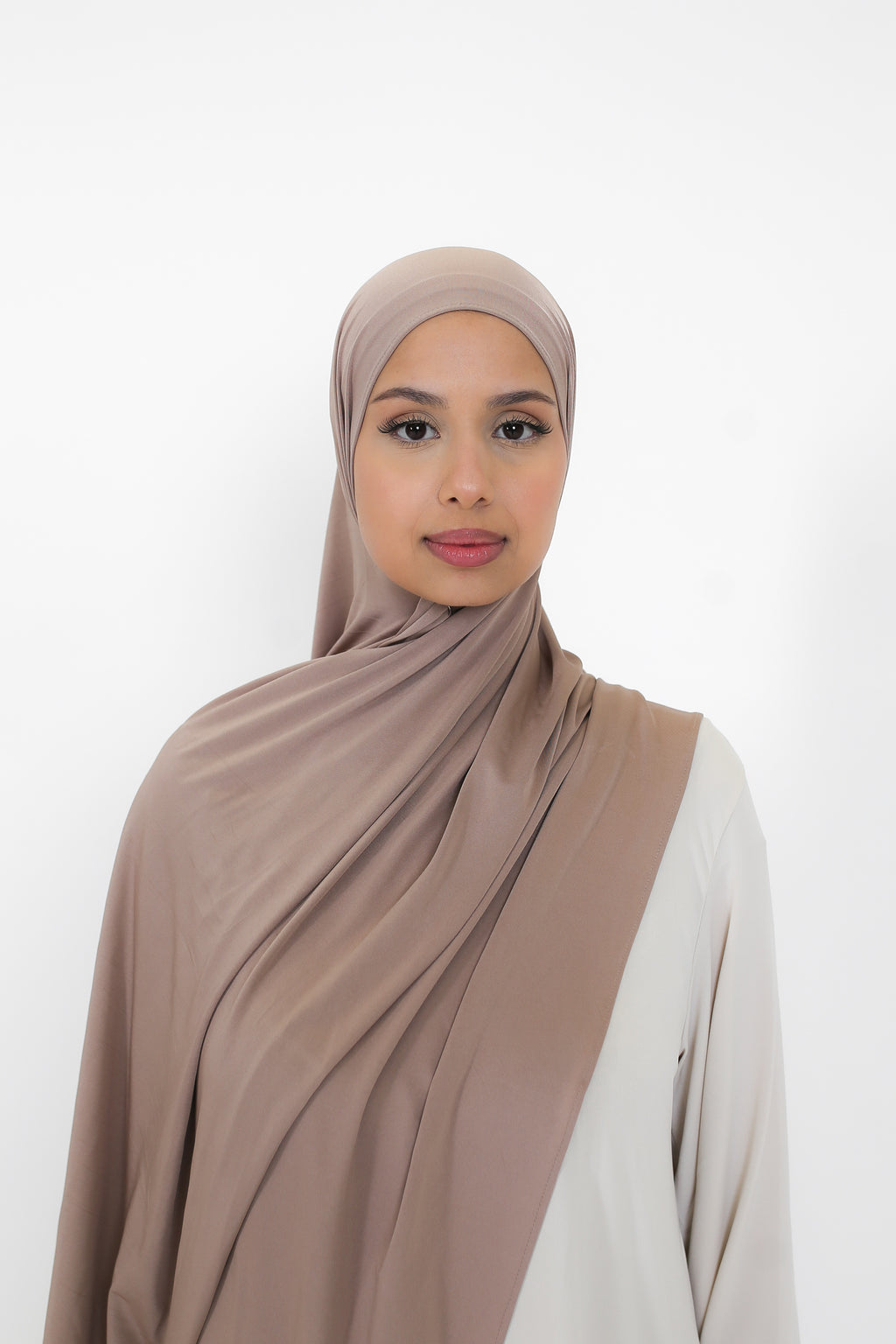CLASSIC COLLECTION - ASH BROWN