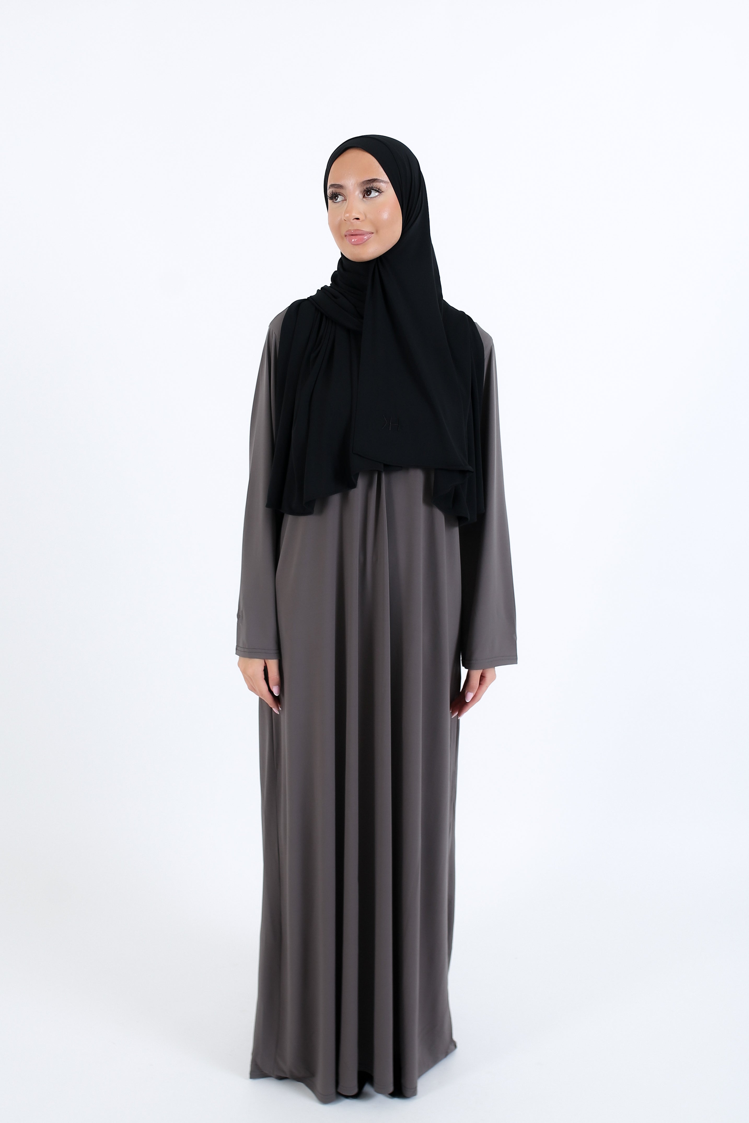 Zipped Abaya