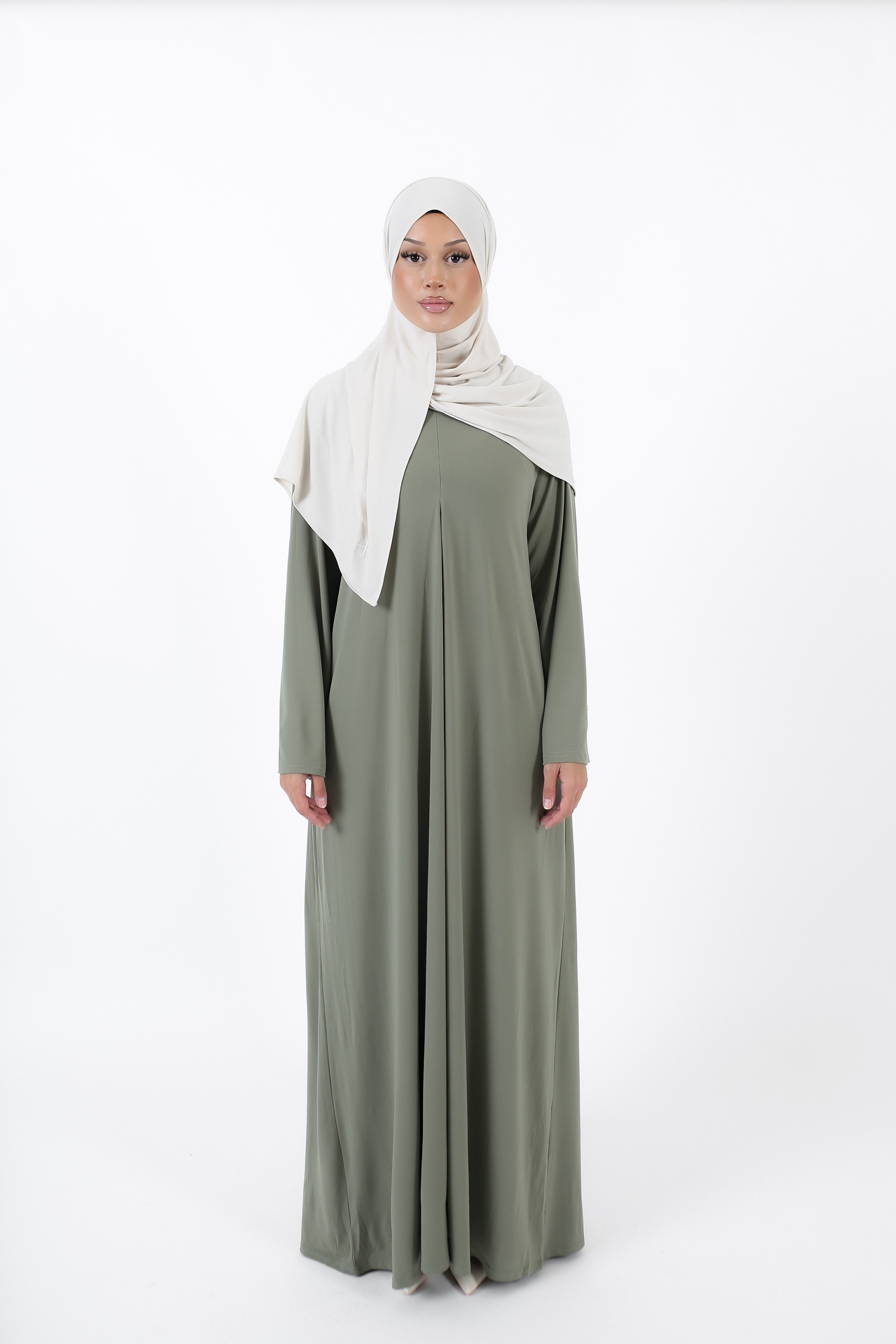 Zipped Abaya