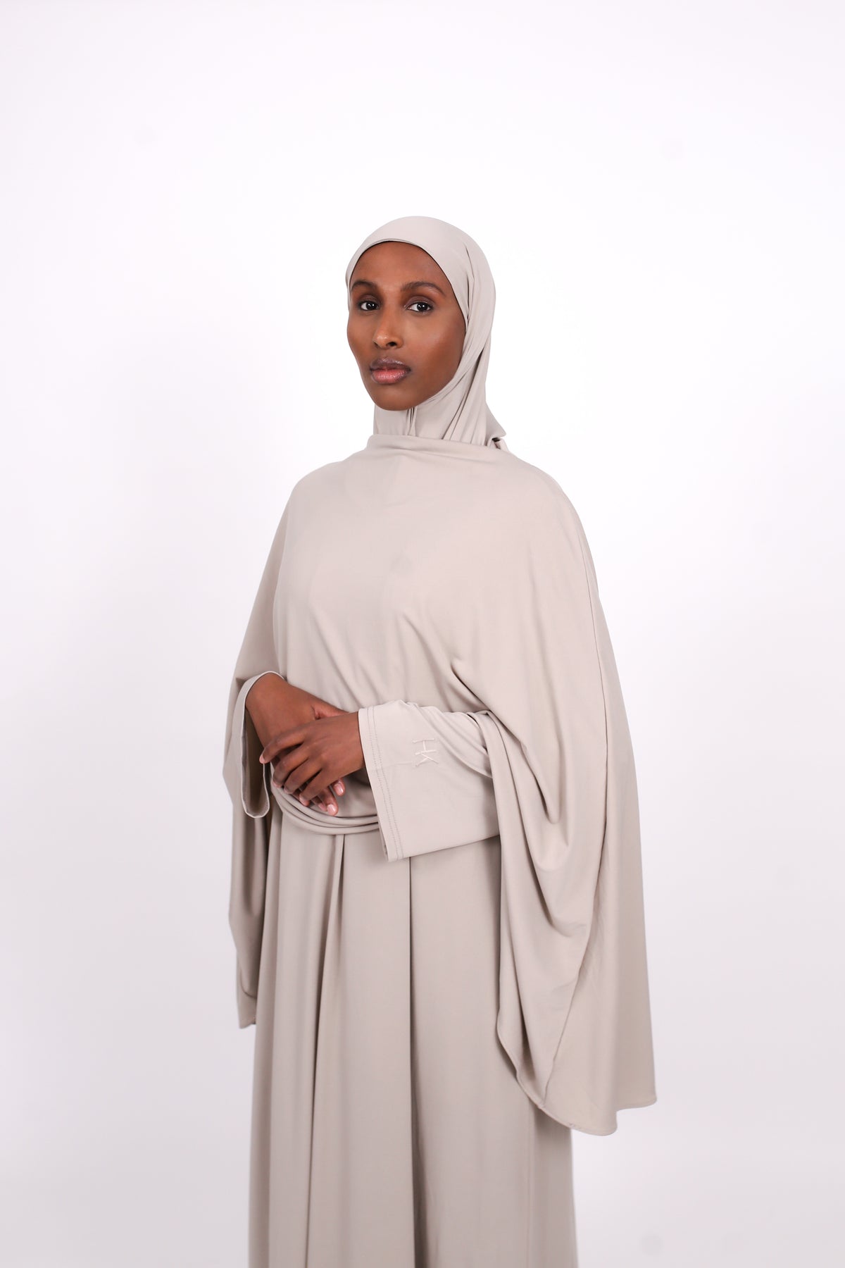 CLASSIC CAPE