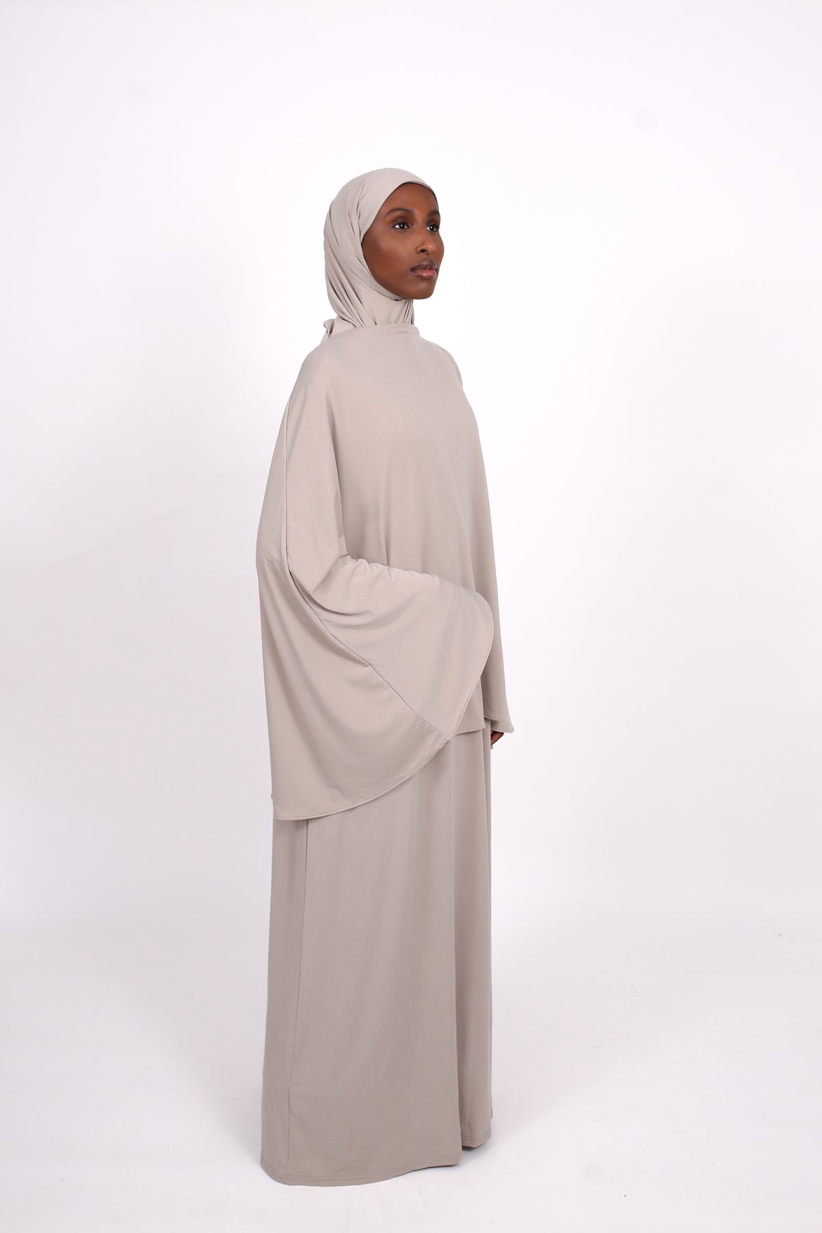 CLASSIC CAPE