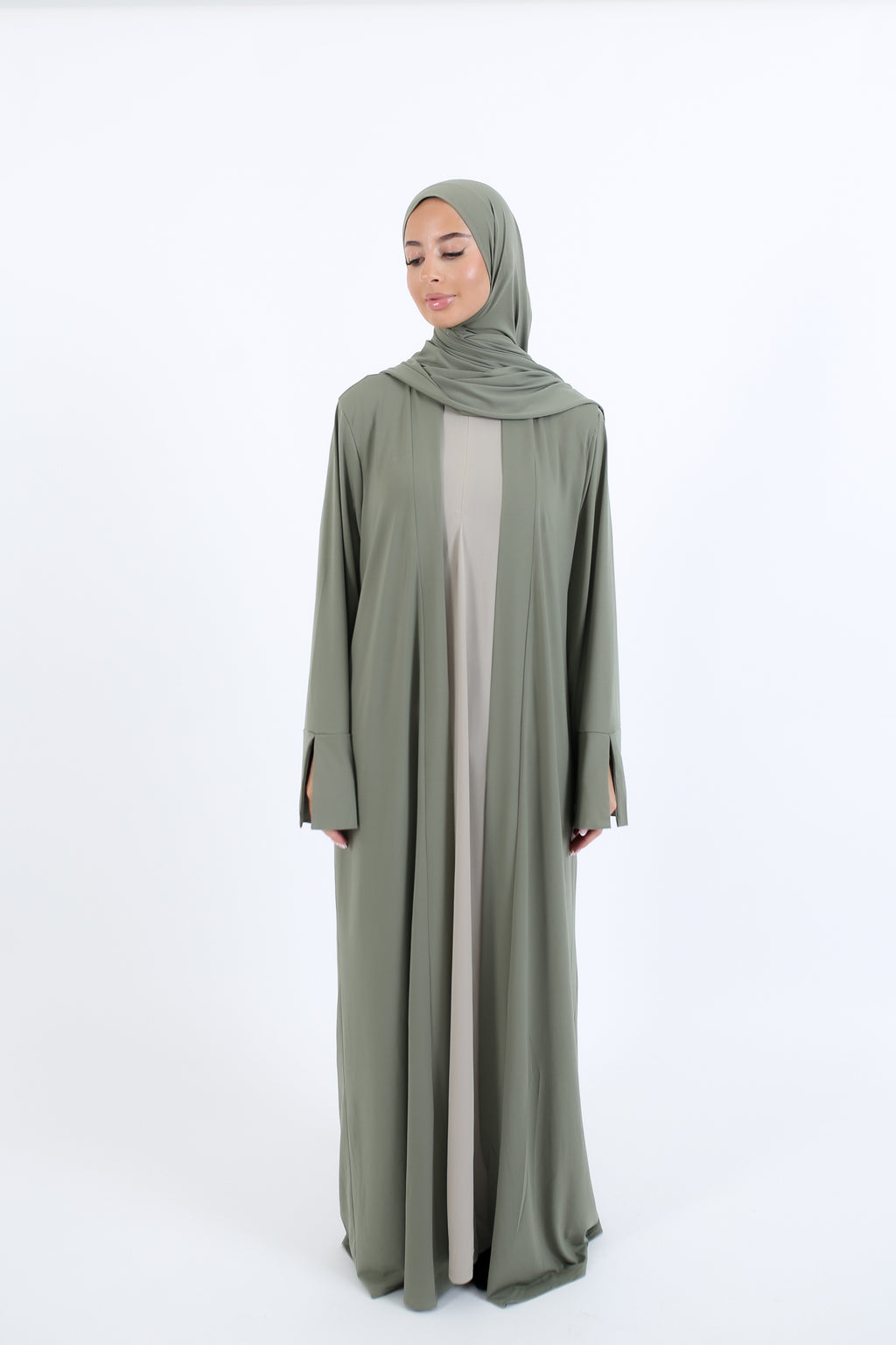 Open Abaya
