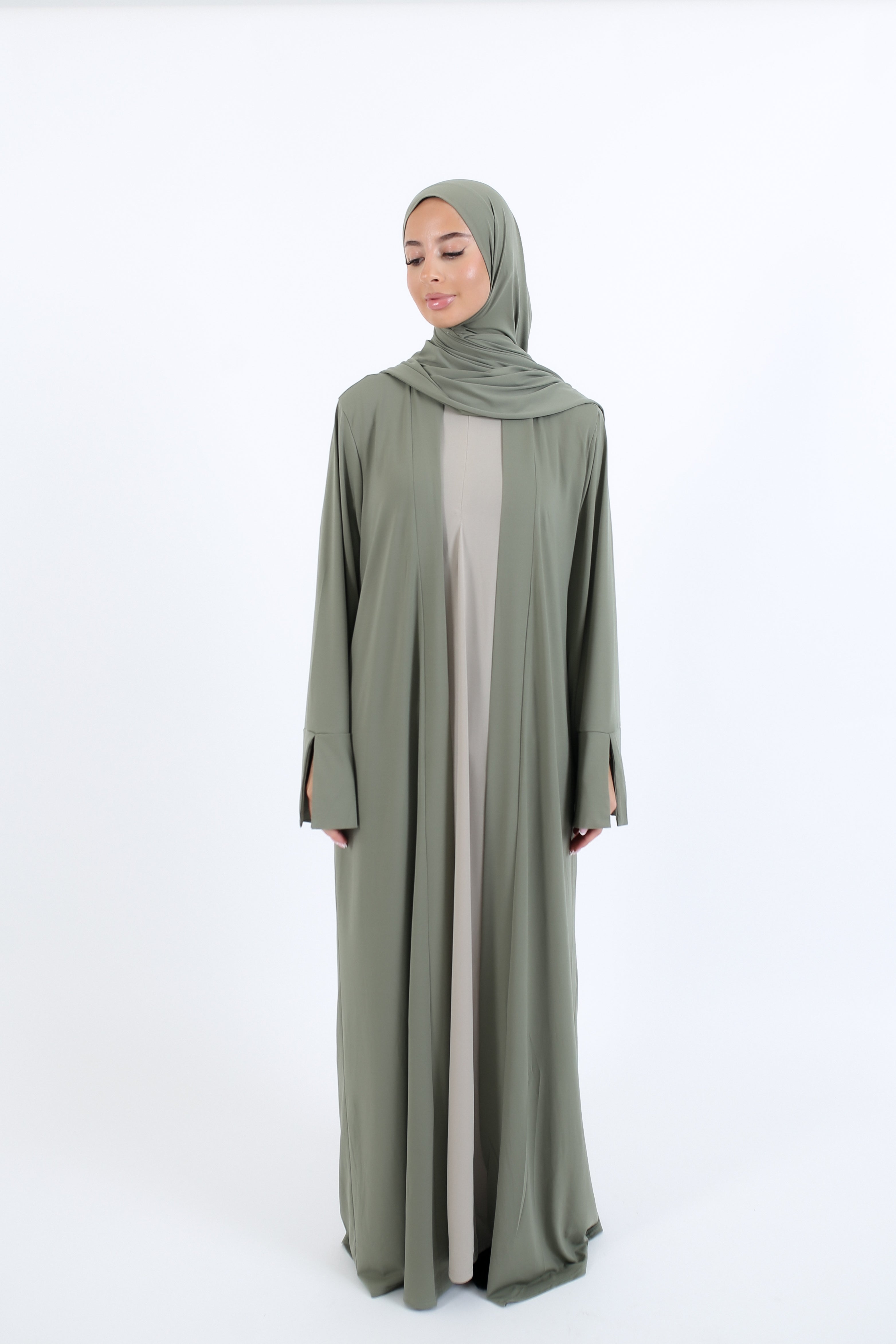 Open Abaya