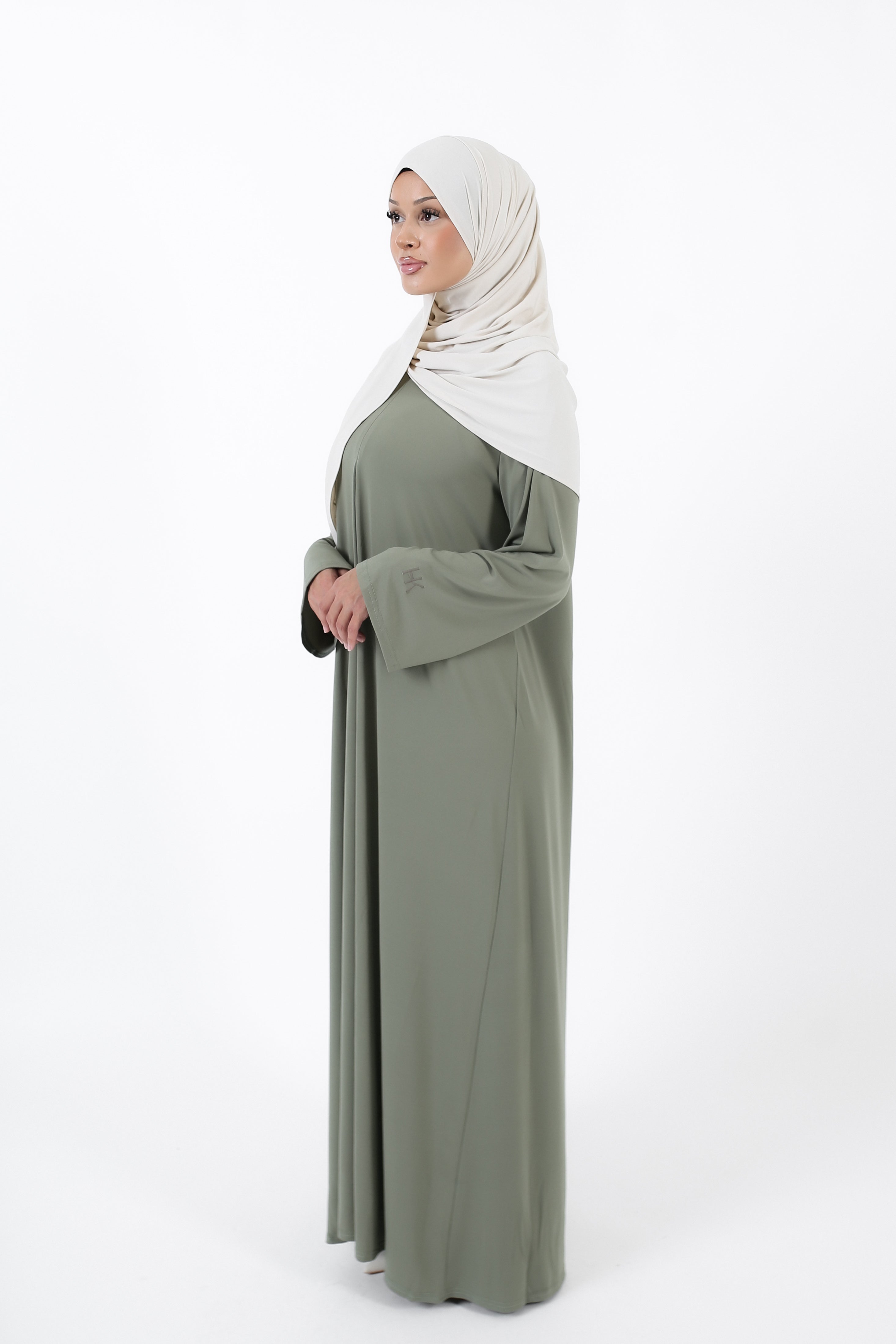 Zipped Abaya
