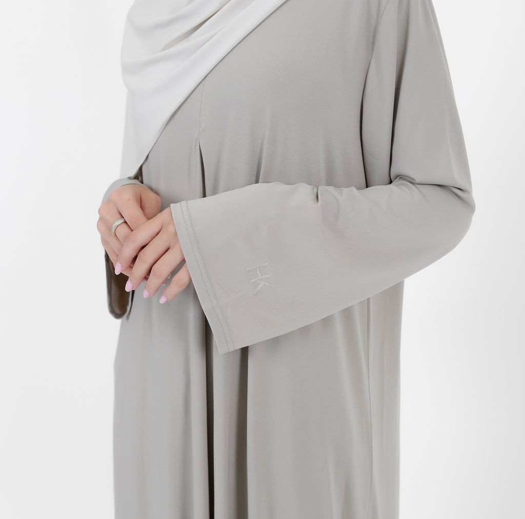 Zipped Abaya