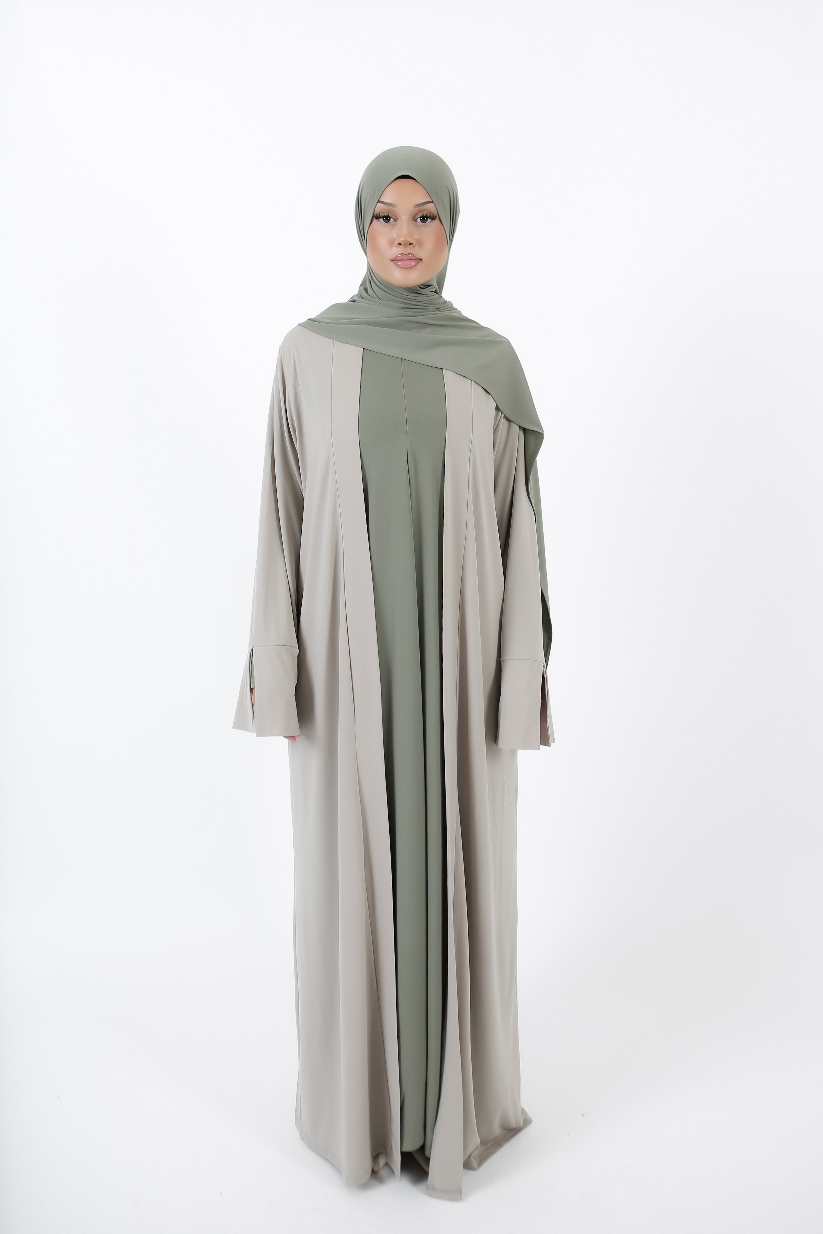 Open Abaya