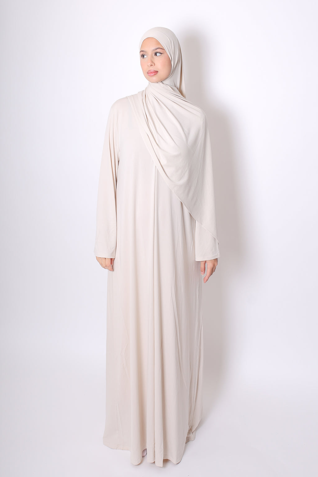 Zipped Abaya